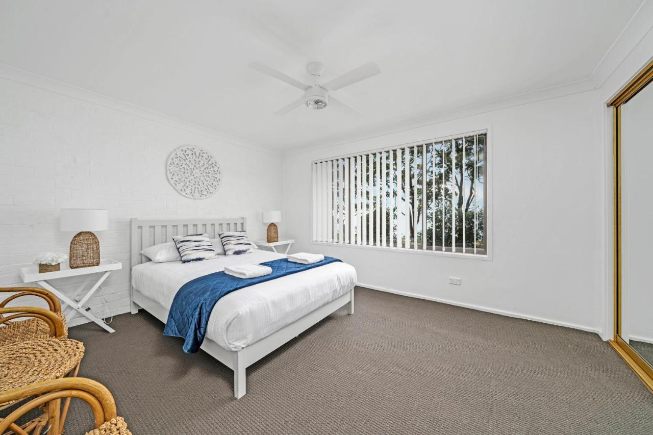 Husky 56 Beachfront Villa'S - Great Location On The Beach Huskisson Exterior foto