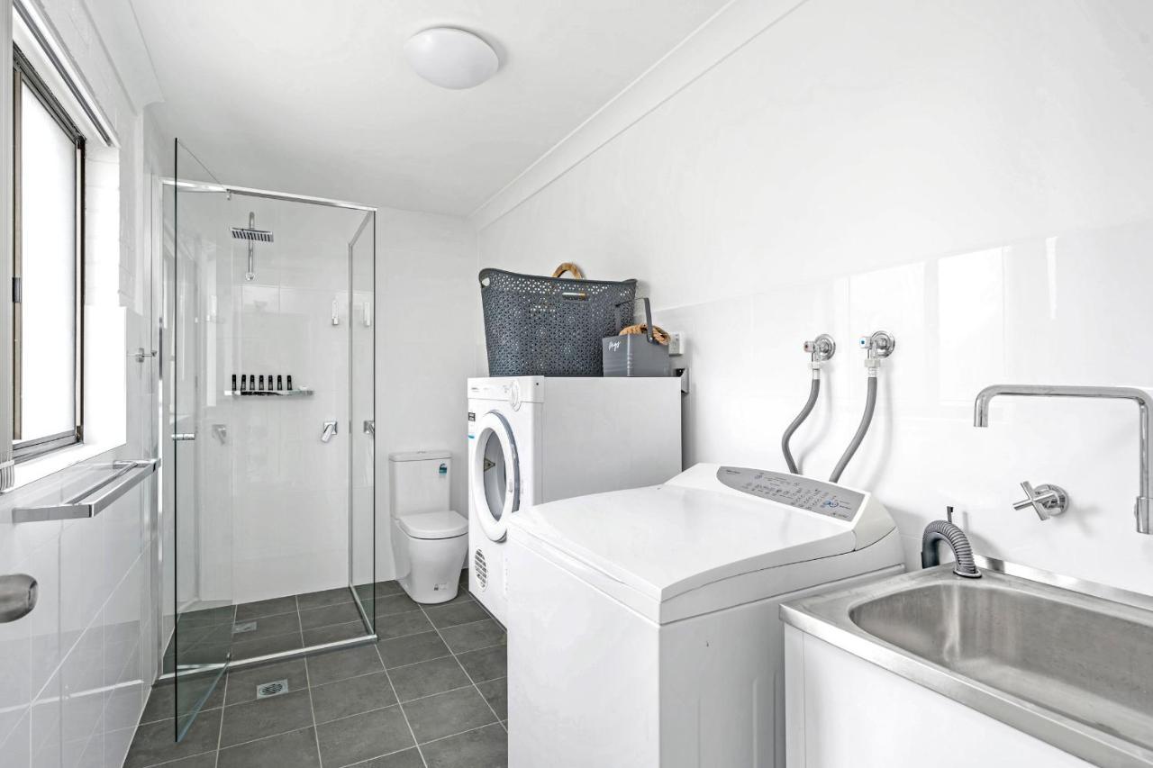 Husky 56 Beachfront Villa'S - Great Location On The Beach Huskisson Exterior foto