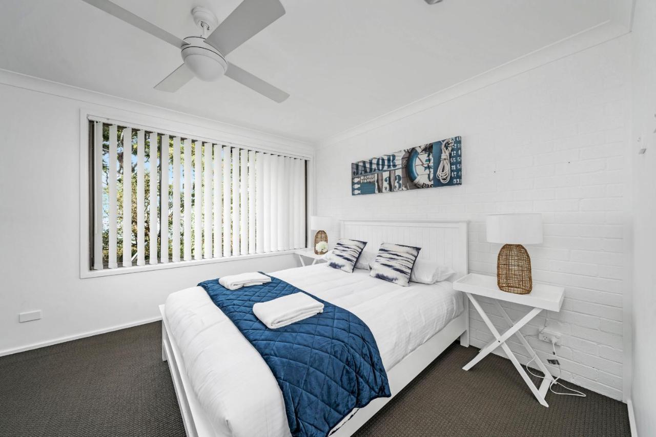 Husky 56 Beachfront Villa'S - Great Location On The Beach Huskisson Exterior foto